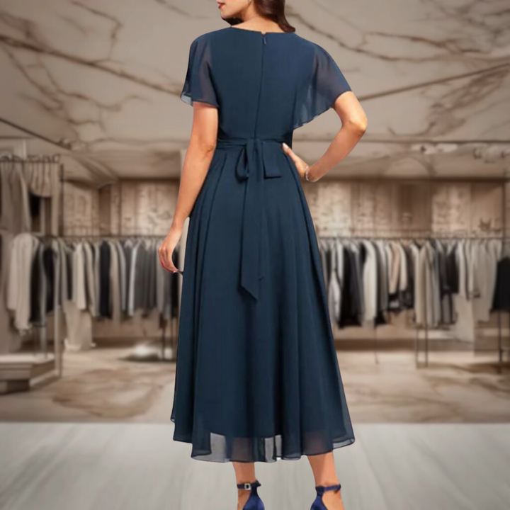 Catalina | Schmeichelndes Midikleid