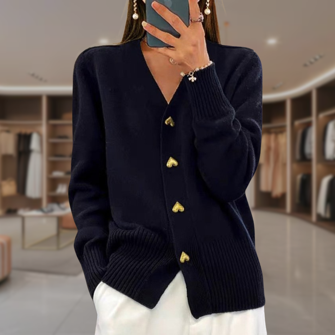 Cleo | Schmeichelndes Button-Up